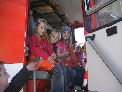 img00015.jpg